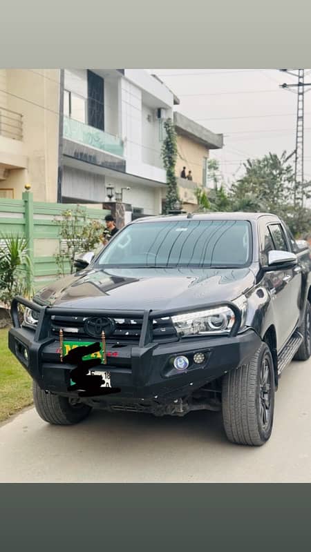 Toyota Hilux 2018 bumper to bumper genioun 0