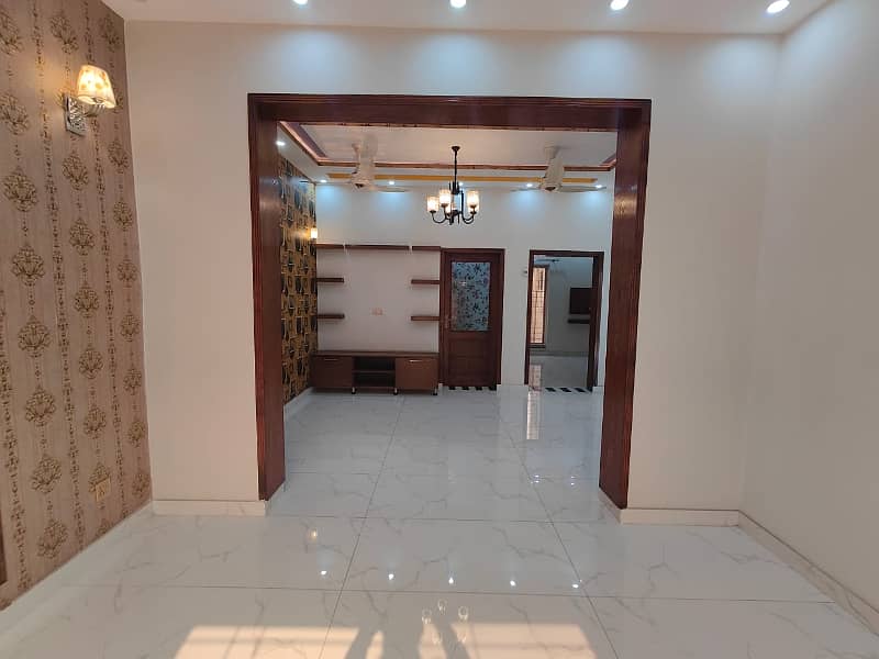 5 Marla House For Rent in Bahria Town Lahore. 4