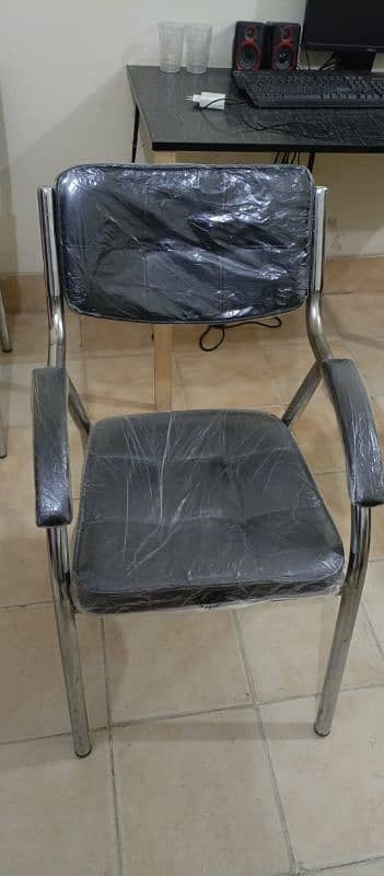 4 Office Chairs for Sale On Chair price 3200 pkr 0