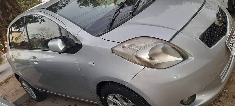 Toyota Vitz 2006 3