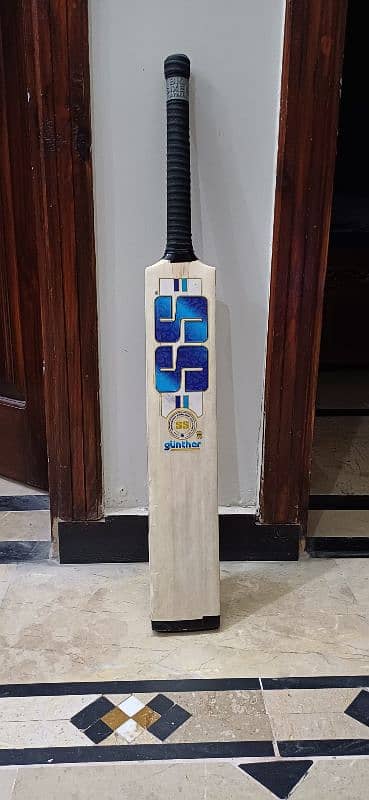 kashmir willow  hard ball bat 2