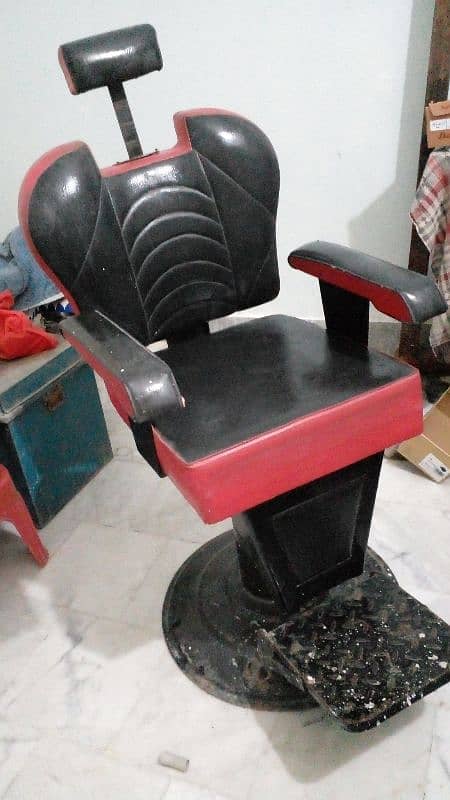 chair 360° rotation access used in beauty parlour 2