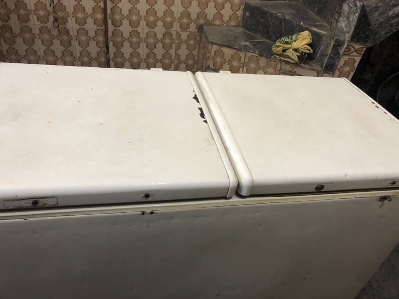 pell Double Door Freezer 7