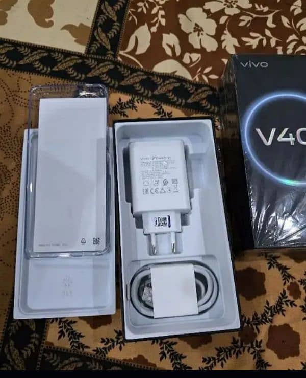 vivo v40e 1