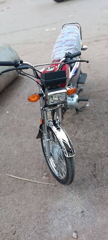 HONDA CG 125 SPECIAL EDITION UNREGISTERED 1