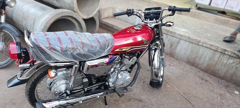 HONDA CG 125 SPECIAL EDITION UNREGISTERED 2