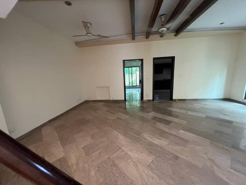 12 Marla Beautiful House Available For Rent In Lake City Sector M-1 6