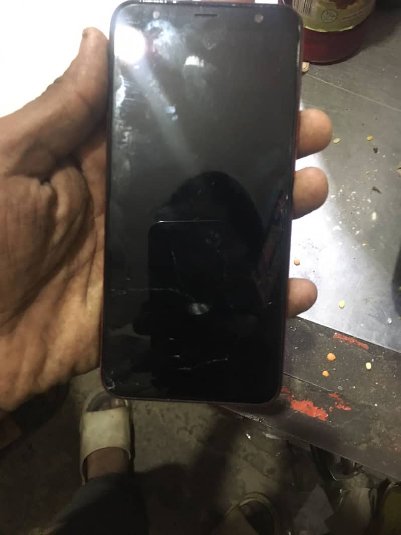 Samsung j6 plus all ok bus glass break hai panel original hai 1