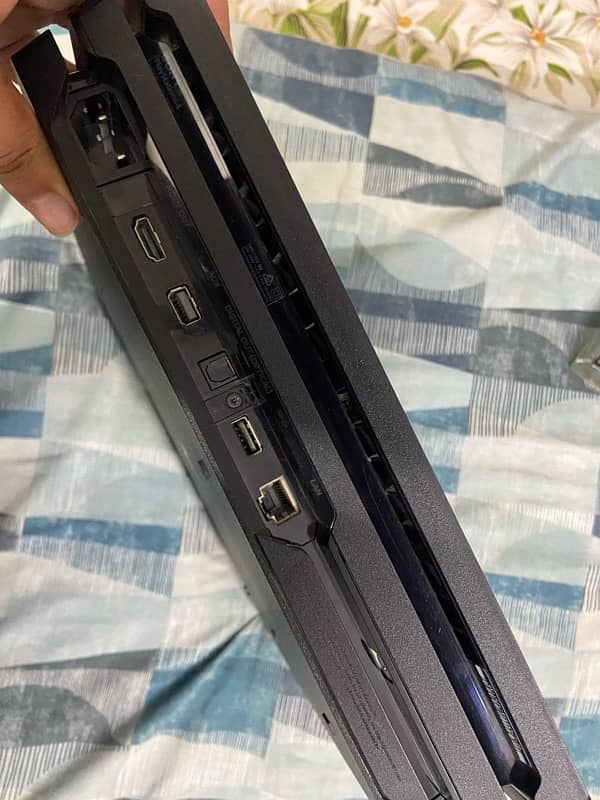 playstation 4 PRO (Australian) 3