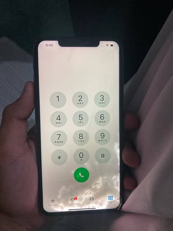 iphone 11 pro max 64 gb front crack 2