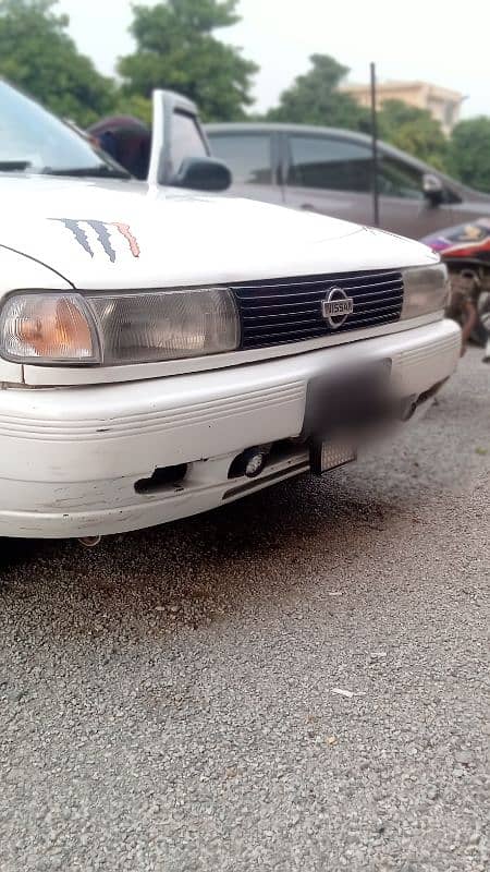 Nissan Sunny (1990/91) exchange possible 3