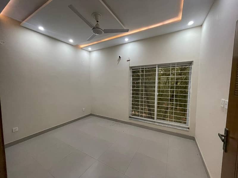 5 Marla Like a Brand New House Is Available For Rent In CC Block Bahria Town Lahore 5