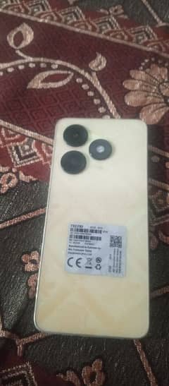 Tecno spark go 10/10 condition 4/64 with box and charger