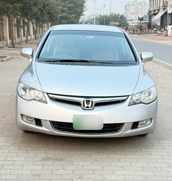 Honda Civic VTi 2012 1