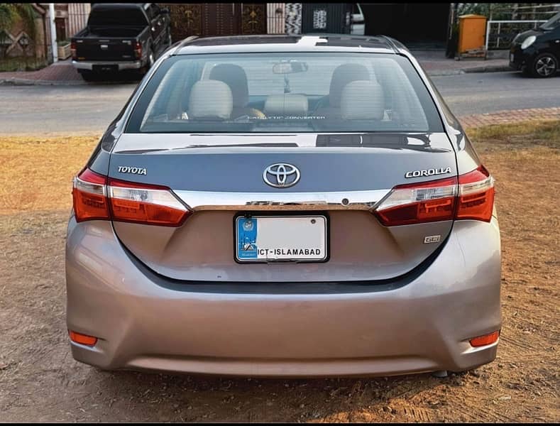 Toyota Corolla GLI 2015 7