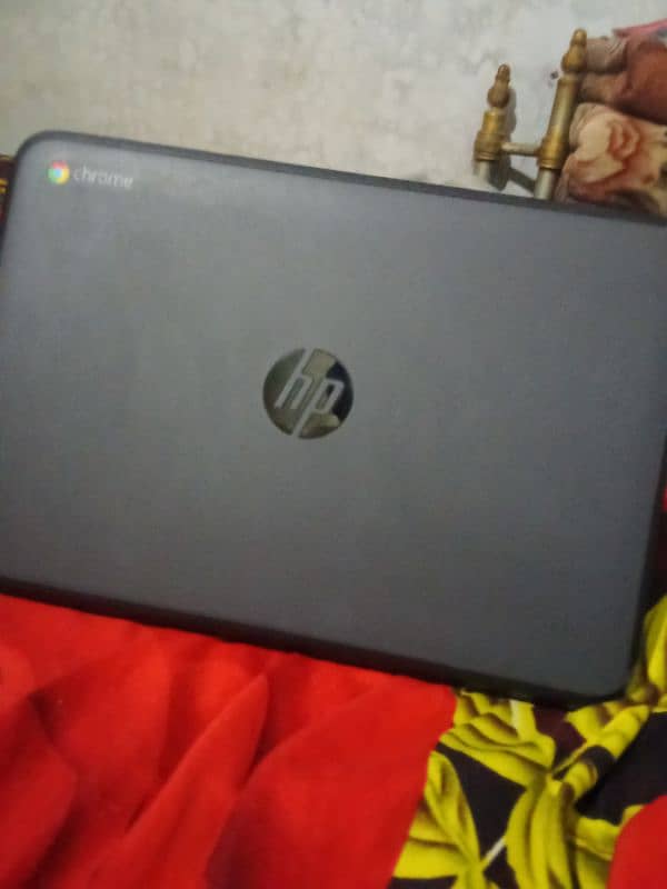 Chrome book hai 0