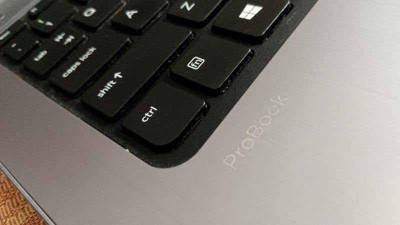 HP laptop ProBook 6