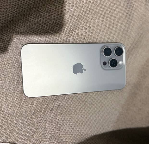 Iphone 15 pro max | Natural Titanium | Non-PTA | LLA model | 256gb 1