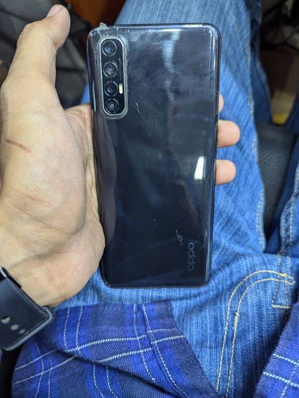 Oppo reno 3 pro 8/256 with box charger 3