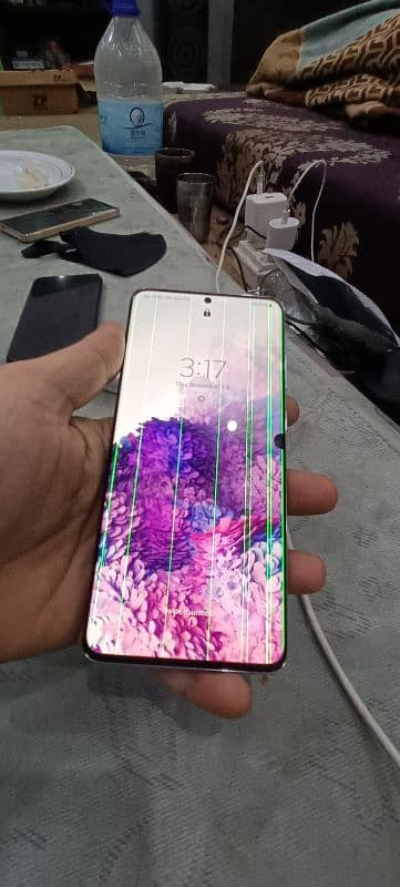 Samsung s20+ 12 / 128 non pta 1