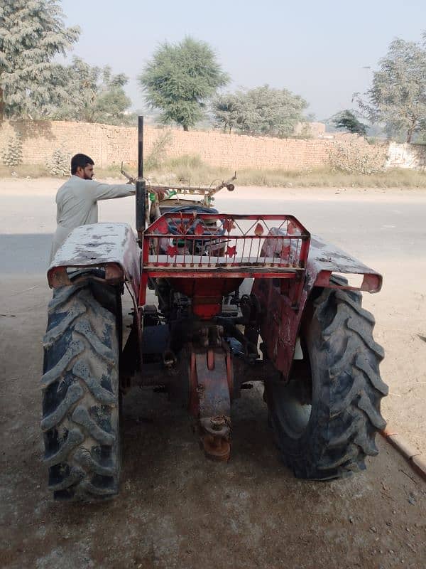 Massey Ferguson 240 7