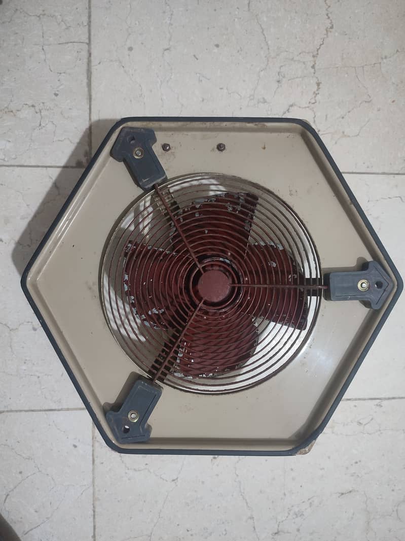 Kitchen Exhaust Fan 0