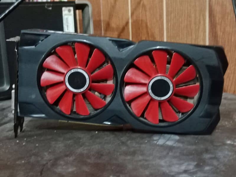 XFX Rx 570 4 gb 0