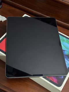 iPad pro 4th gen 2020 - 128gb with Apple pencil 2