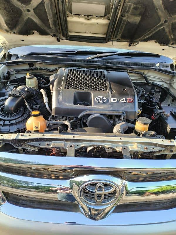 Toyota Hilux 2009 5