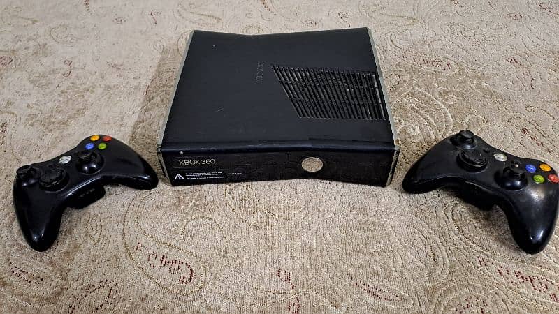 Xbox 360 slim 2