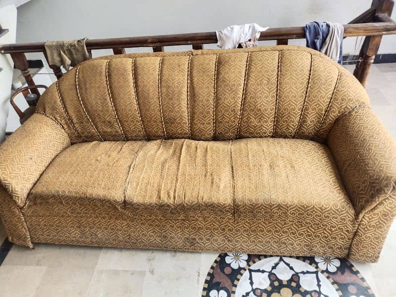 5 seaters sofa for sale 4