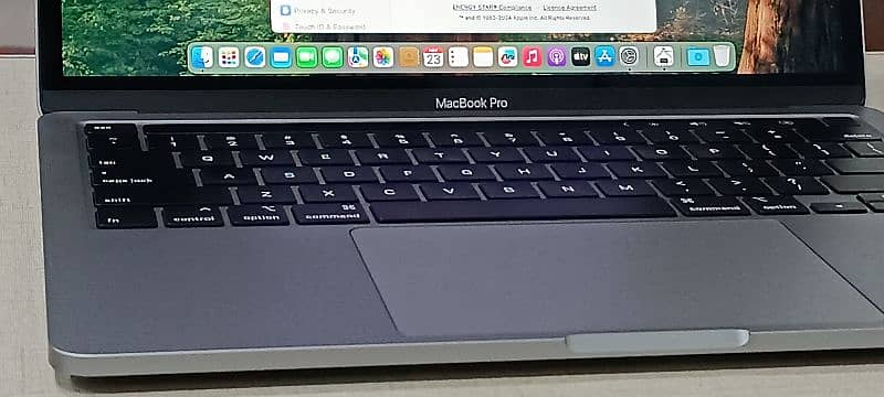 Apple MacBook Pro 2020 ci5 16Gb 256gb Touchbar 7