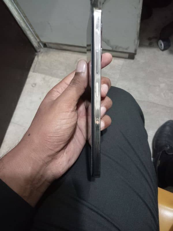 Infinix Note 30 Condition 10/10 5