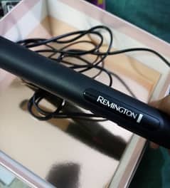 Remington original Straightener with box for sale