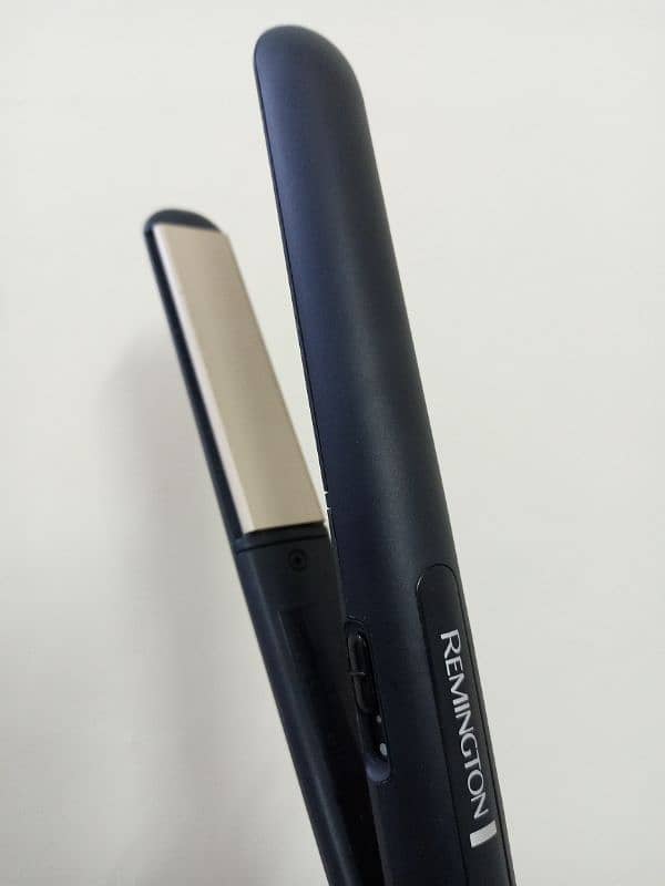 Remington original Straightener with box for sale 6