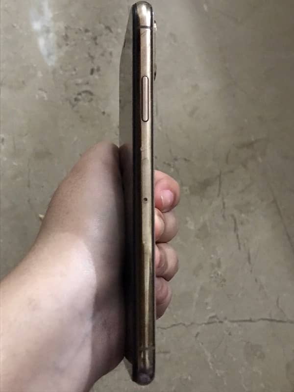 iphone xs 0