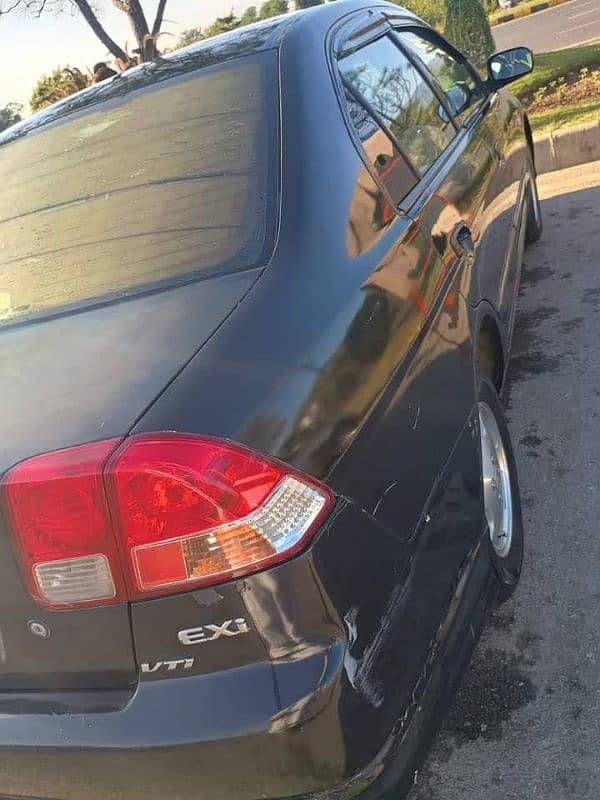 Honda Civic EXi 2005 6