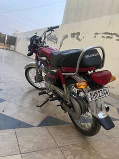 Honda CD 70 21/22 model