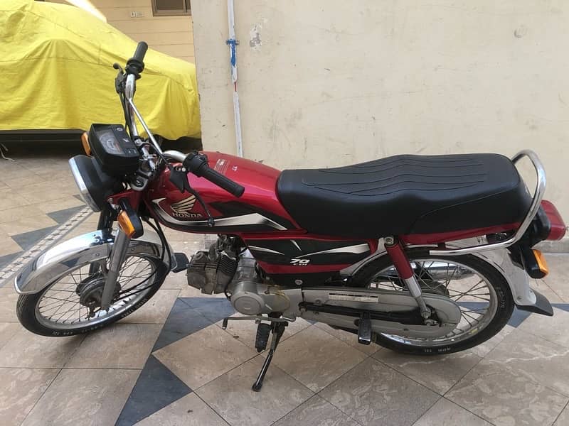 Honda CD 70 21/22 model 6