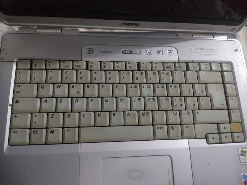 compaq laptop 3