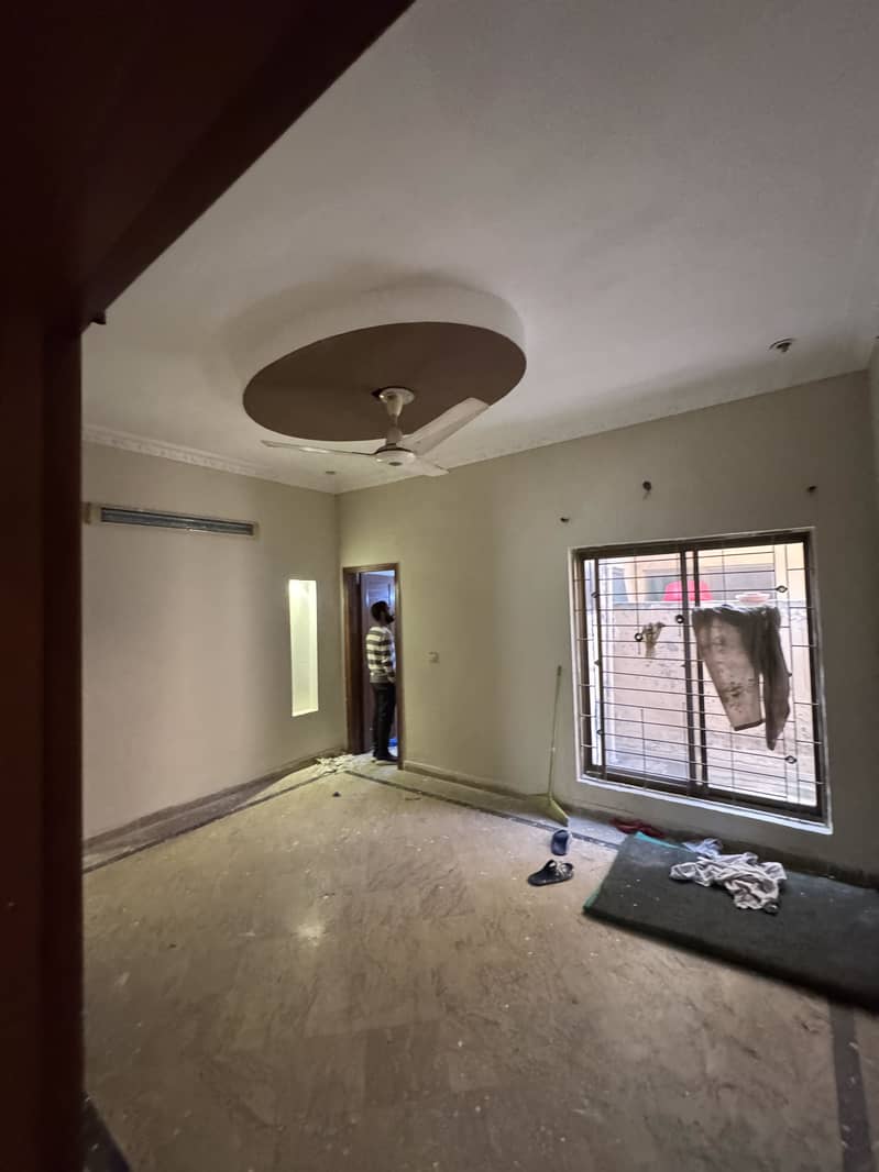 5 Marla House For Sale Wapda Town G4 4