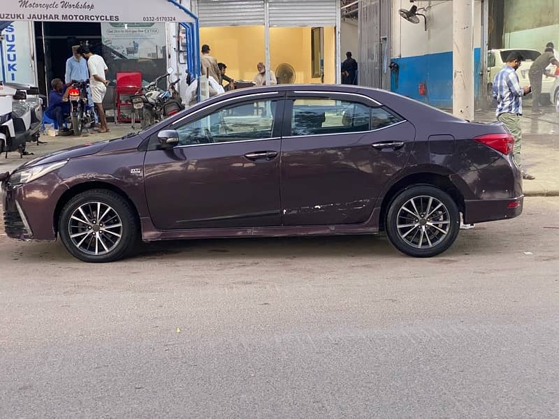 Toyota Altis Grande 2014 3