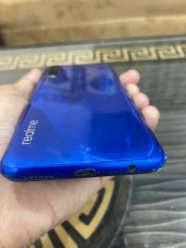 Realme 5 for sale in good condition 4