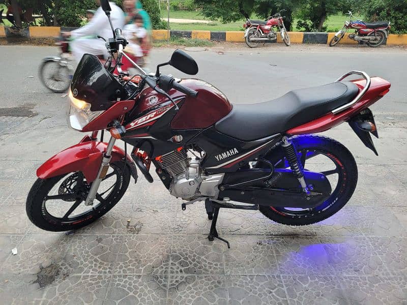 YBR 125 Yamaha 2022 2