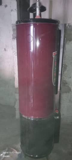 For Sell Electric+Gas hai 35 gellon ka hai