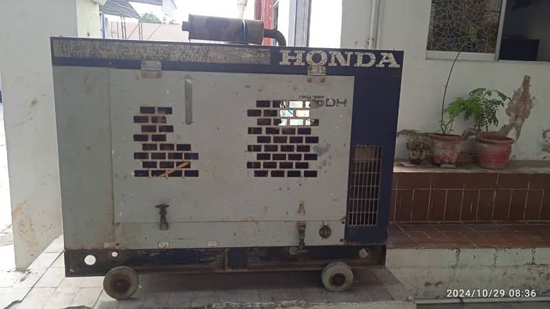 22 KVa Gas Generator for Sale with Canopy 0