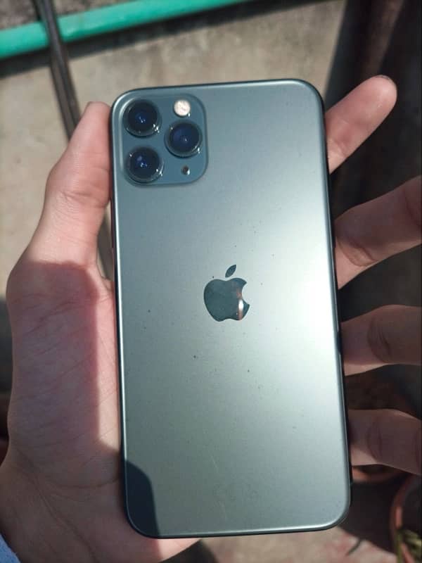 iPhone 11 Pro sim glitch 2