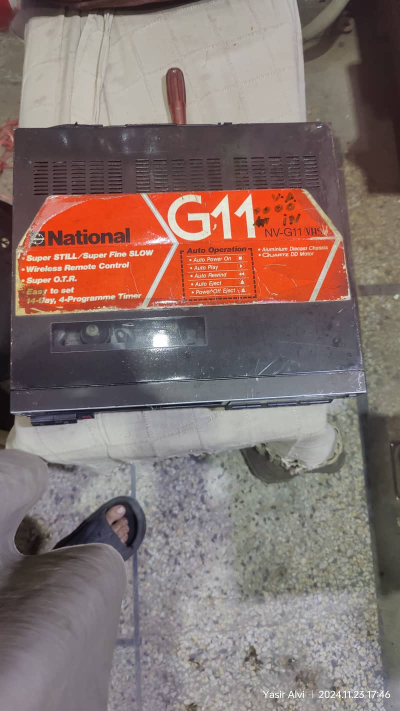 VCR National G11 price only 3000 2