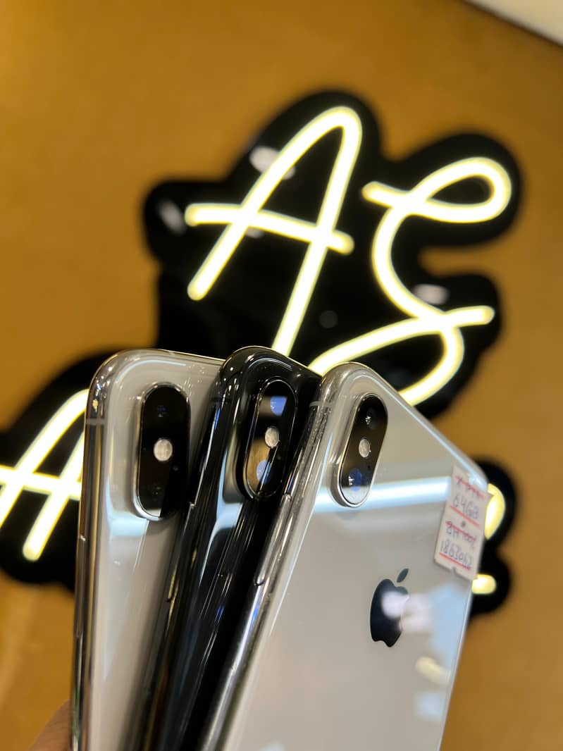 Apple iPhone x 64gb PTA Approved Fresh Stock In Low Price 6