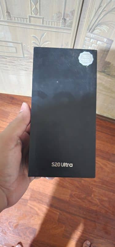 S20 Ultra Black colour 4